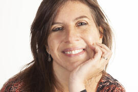 Portrait Monica Bombal